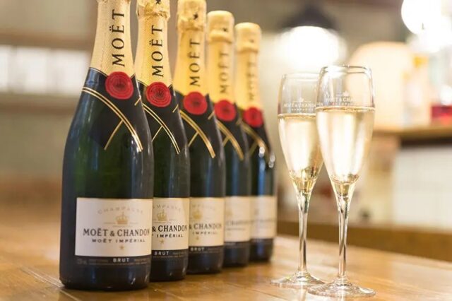 モエ・エ・シャンドン　MOET＆CHANDON